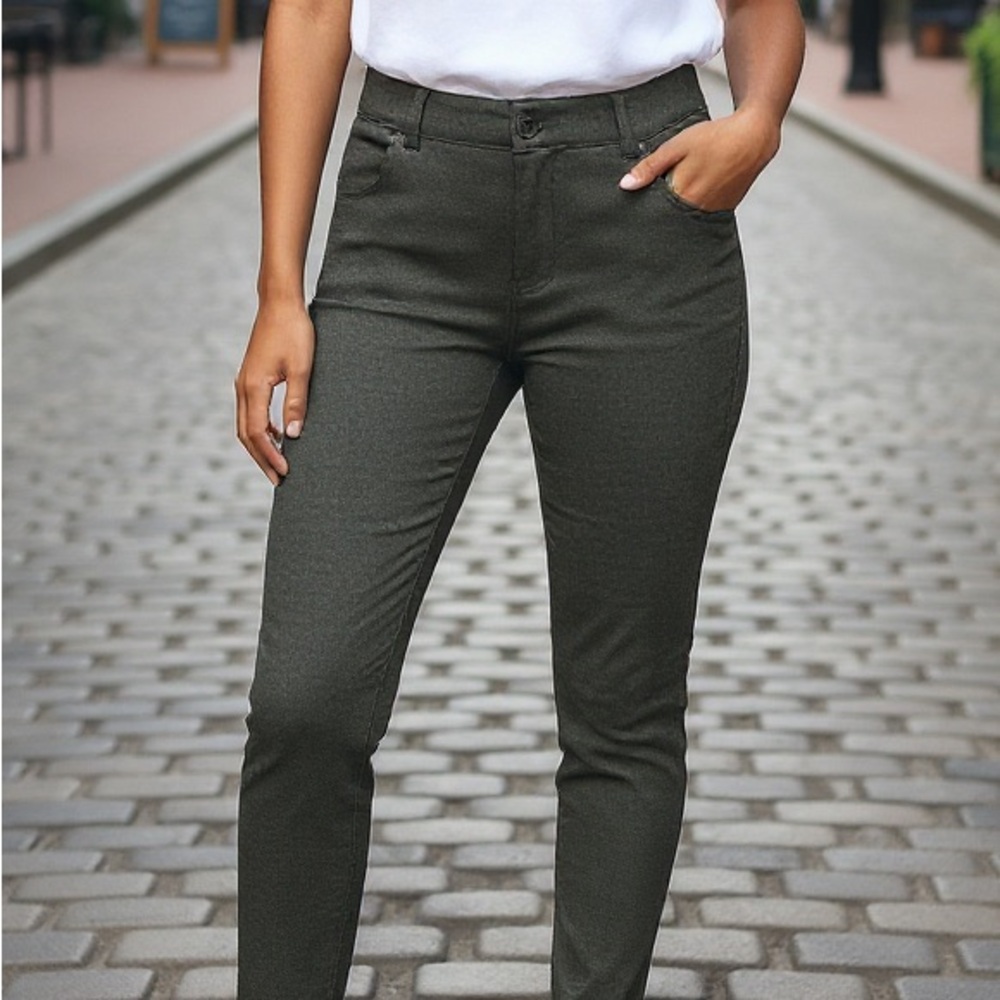Betabrand gray work yoga pants tapered